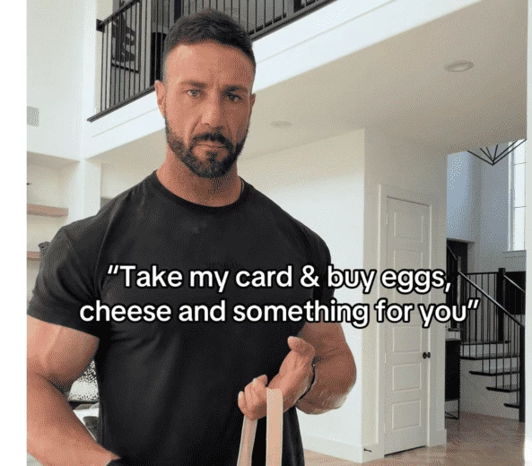 On-screen text (source: @noeldeyzel_fragrance)