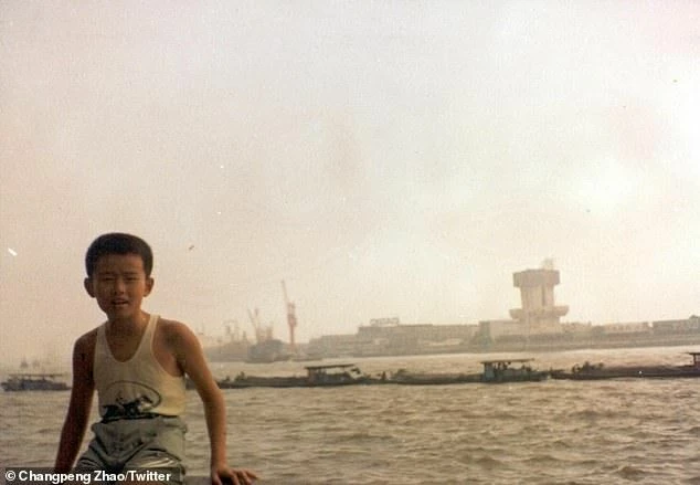 1989 год, переезд в Канаду 