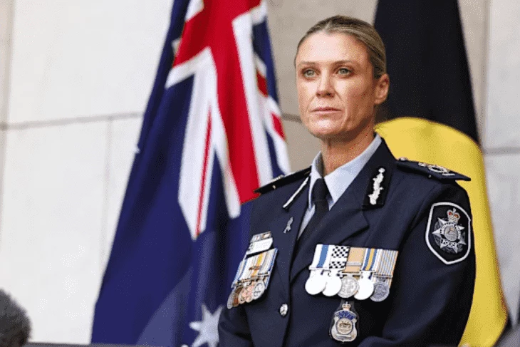 Комиссар AFP Крисси Барретт