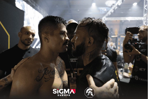Турнир по смешанным боевым искусствам Centurion MMA Fight