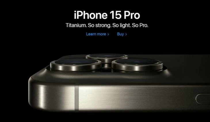 Apple’s tone of voice with a focus on innovative design and functionality