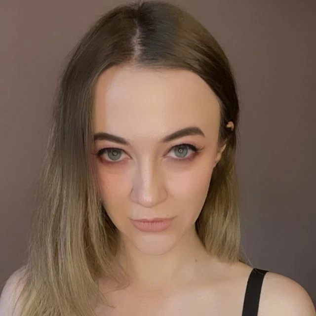 Маша Дорвей — автор канала Dorvey Marketing и ведущая собственных подкастов «Будет хуже»