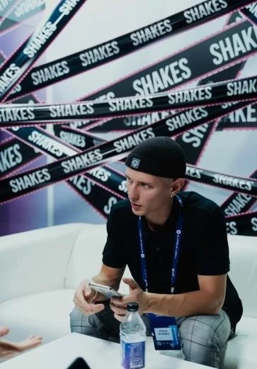 Партнерская сеть Shakes.pro захватила лаунж-зону конференции MAC’21