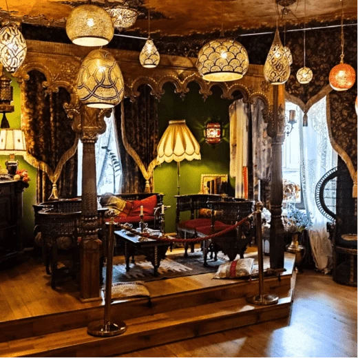 Little Paris Museum (source: visitbucharest.today)