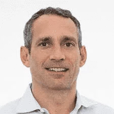 Крис Лавери — вице-президент по финансам и операциям Blockchain