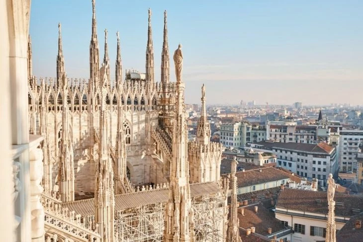 Вид из Дуомо (источник: touristitaly.com)