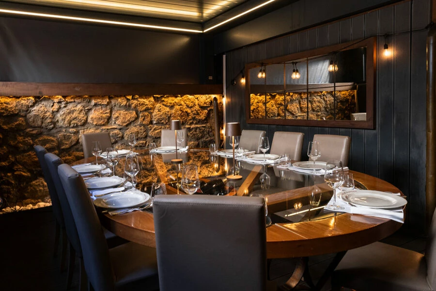 iGATHERING DINNER — EXECUTIVE PRELUDE