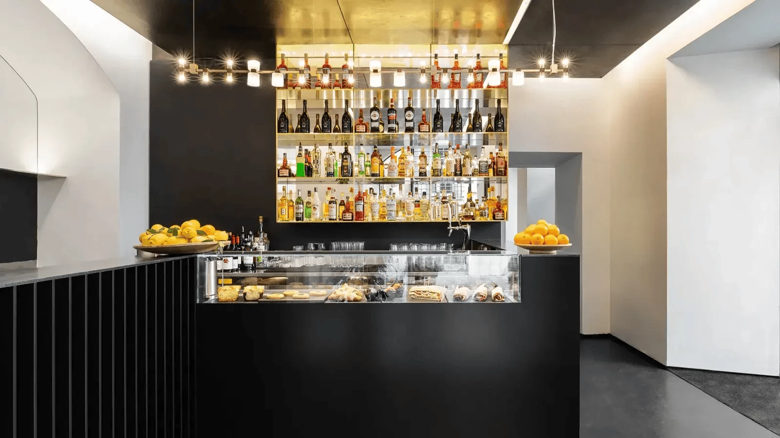 EXECUTIVE NETWORKING RECEPTION