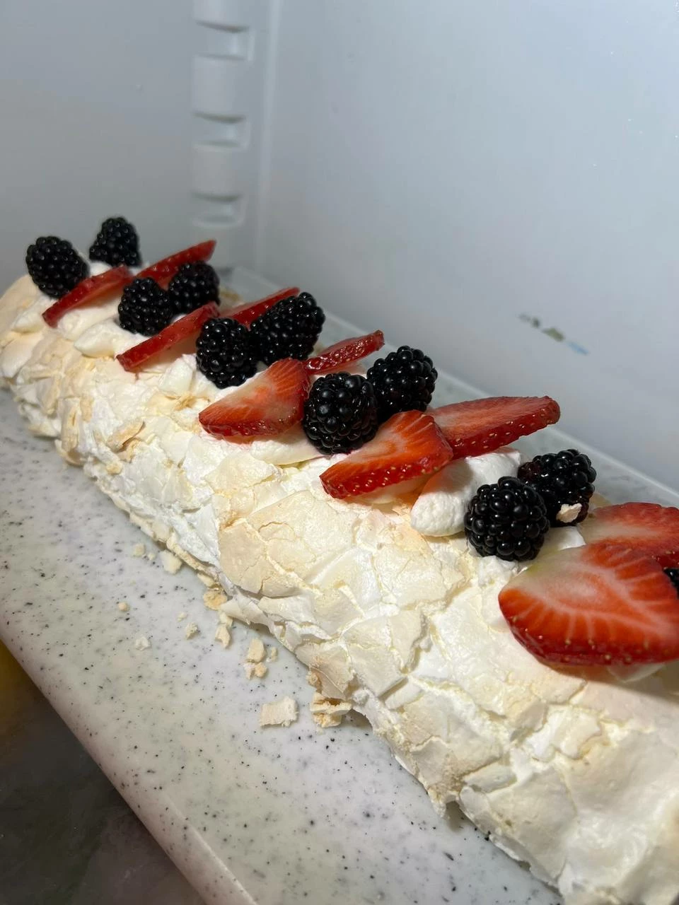 Редкое фото вкусняшек из меню Ани