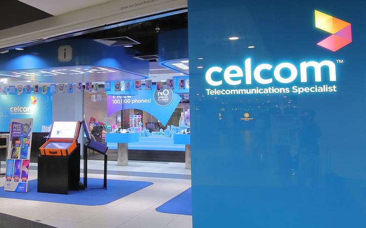 Celcom является крупнейшим и старейшим оператором связи в стране, у него есть  конкуренты в лице DiGi, Maxis и U Mobile